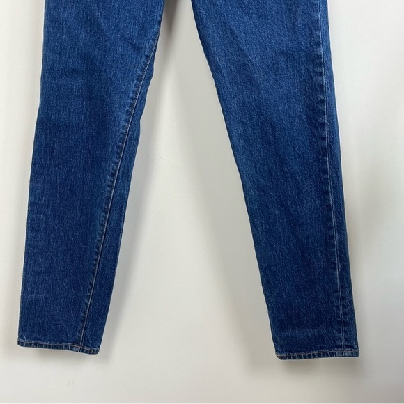Levi High Rise Button Fly Skinny Jean. Size 26 - Picture 4 of 10